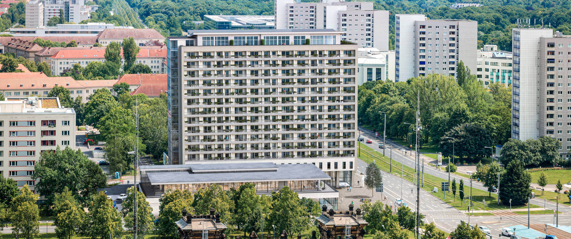 Das Hochhaus am Pirnaischen Platz wird saniert